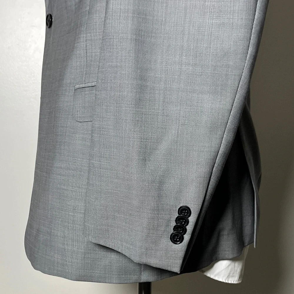 Tommy Hilfiger Suit Mens 46R 34W Grey Solid Worsted Wool 2-Button‎ Side Vent